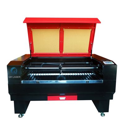 comprar Máquina de corte láser CO2 de un solo cabezal Alta precisión Velocidad de grabado 0-64000 mm/min online manufacture