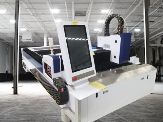 Buy QH - 4015F Sheet Metal Laser Cutting Machine online manufacture