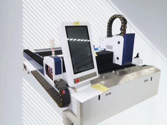 comprar Máquina de corte a laser de chapa metálica de alta velocidade no eixo X e Y de 0,03 mm, 1500W-20000W online manufacture